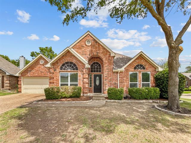 property at 605 Pheasant Knoll