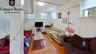 6 Camelot Ct in Boston, MA - Building Photo