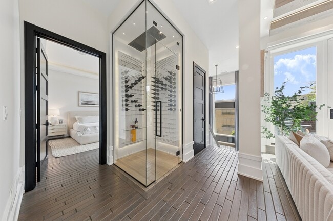 2756 N Magnolia Ave, Unit PH in Chicago, IL - Foto de edificio - Building Photo