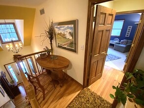 19 Timber Ln in Saratoga Springs, NY - Building Photo - Building Photo