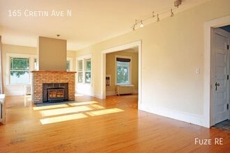165 Cretin Ave N in St. Paul, MN - Building Photo - Building Photo