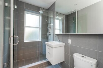 138 Highland Ave in Somerville, MA - Foto de edificio - Building Photo