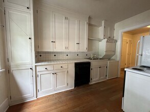 720 6th Ave-Unit -1 in Tacoma, WA - Building Photo - Building Photo