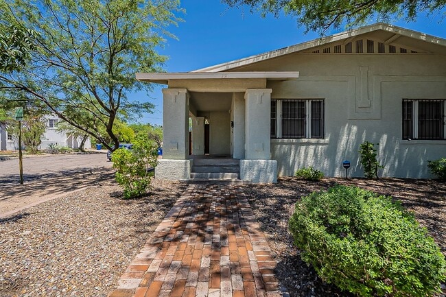 701 East 5th Street in Tucson, AZ - Building Photo - Building Photo