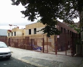 2035 Benedict Ave in Bronx, NY - Building Photo - Other