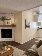 Victory in Van Nuys, CA - Building Photo - Building Photo
