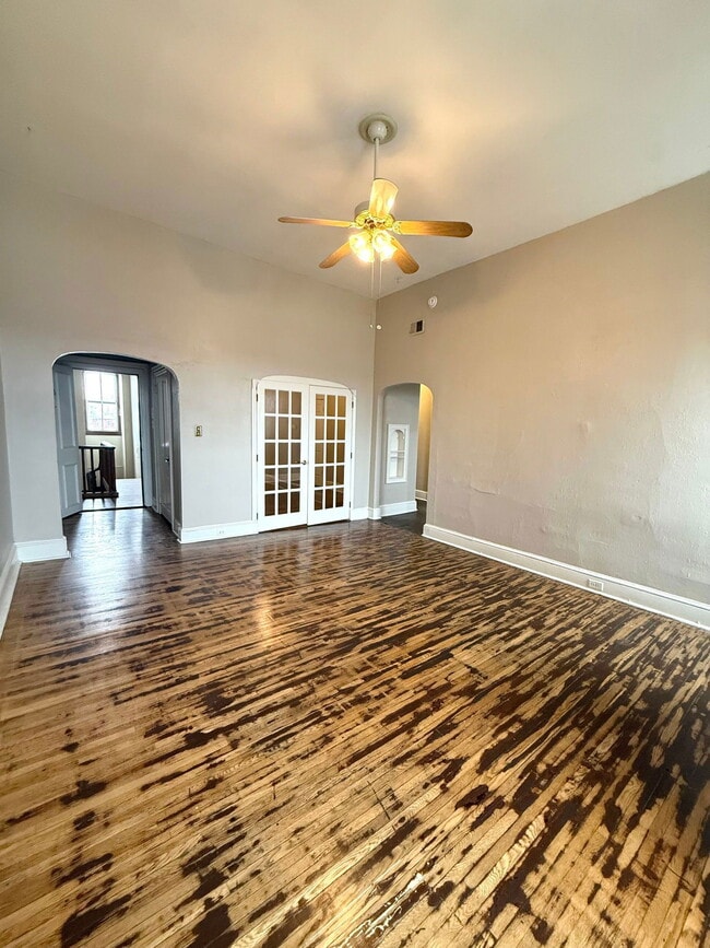 property at 241 N Queen St