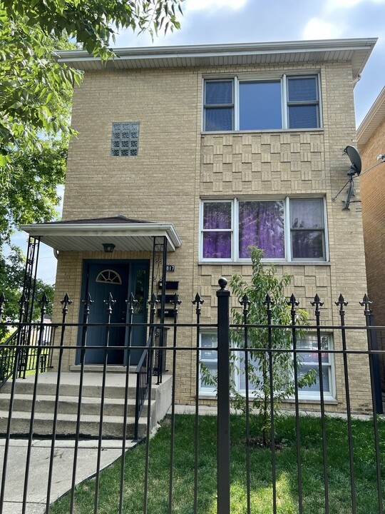 2817 N Avers Ave in Chicago, IL - Building Photo