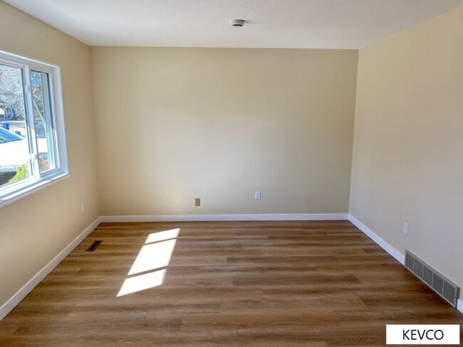 740 Oxford Ln in Fort Collins, CO - Building Photo - Building Photo