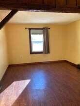 881 Main St in Fremont, NH - Foto de edificio - Building Photo