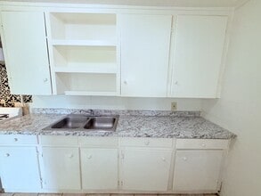 6702 S 6th Ave in Tucson, AZ - Building Photo - Building Photo