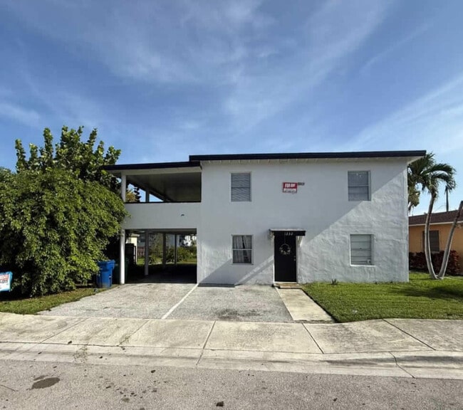 property at 1232 W 35th St