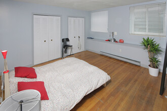 Armington Street Apartments in Allston, MA - Foto de edificio - Building Photo