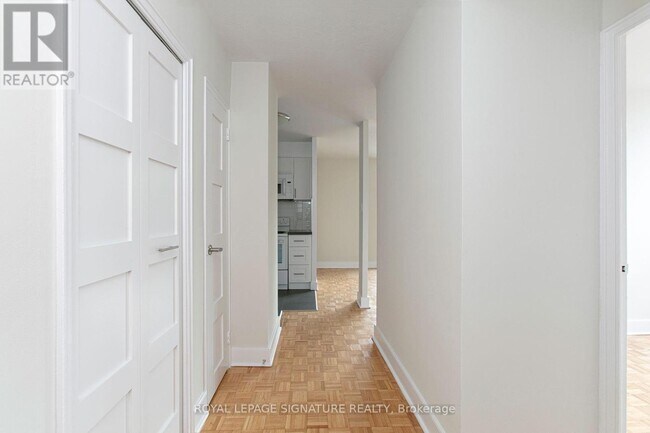 485 Huron St in Toronto, ON - Building Photo - Building Photo