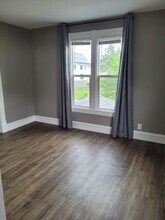 3014 California St NE, Unit Two in Minneapolis, MN - Building Photo - Building Photo