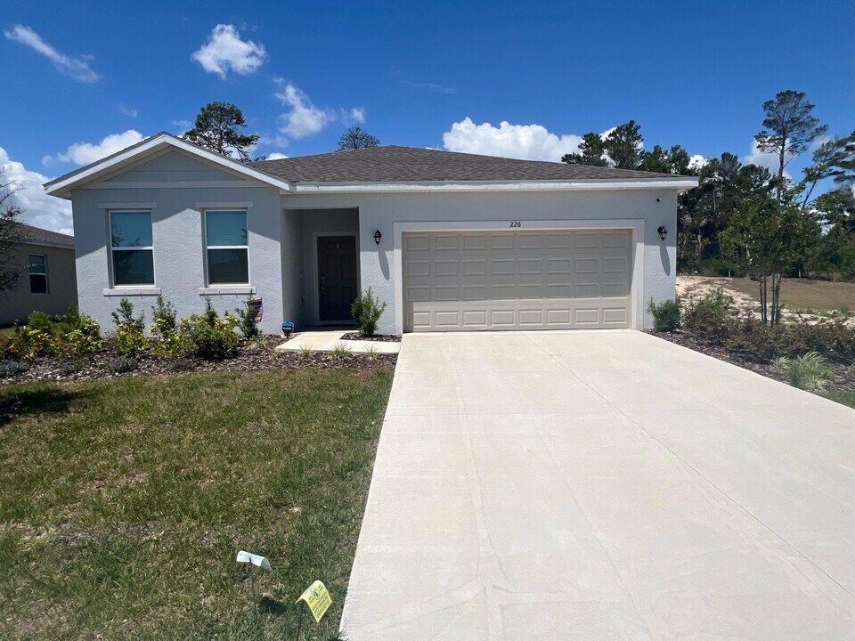 226 Brookshire Ave in Titusville, FL - Building Photo