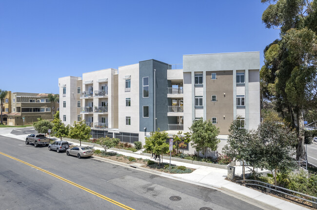 North Coast Terrace in Oceanside, CA - Building Photo - Building Photo