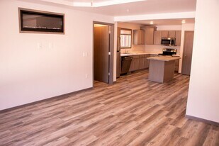 2438 Tony Ct in Eau Claire, WI - Building Photo