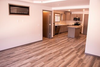 2438 Tony Ct in Eau Claire, WI - Building Photo - Building Photo