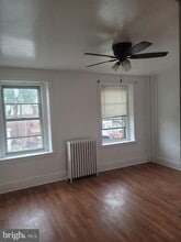 213 E Tabor Rd in Philadelphia, PA - Building Photo - Building Photo
