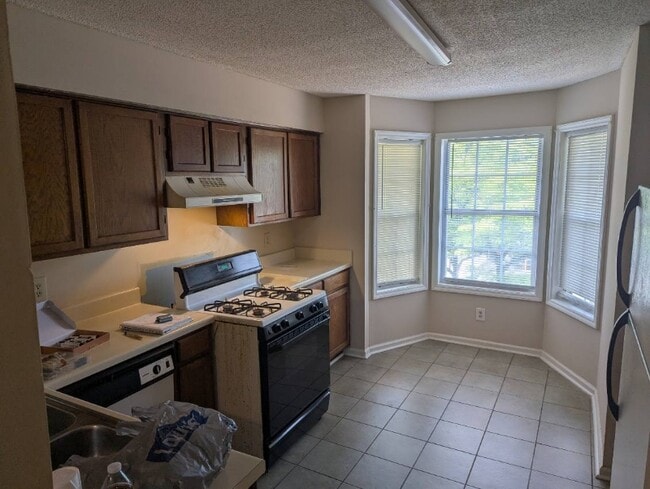 property at 6012 Treetop Ct