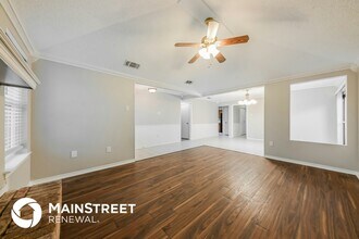 2310 Markland St in Irving, TX - Building Photo - Building Photo