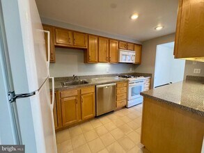 801 Yale Ave in Swarthmore, PA - Foto de edificio - Building Photo