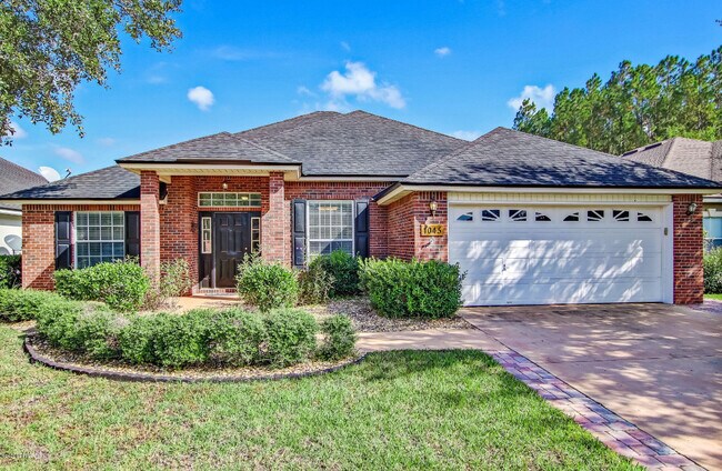 1045 Drakefeather Dr in Orange Park, FL - Building Photo - Building Photo