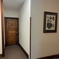 32 Parkway in Katonah, NY - Building Photo