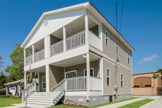 2165 14th Ave S in St. Petersburg, FL - Building Photo - Building Photo