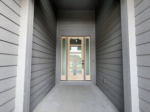 10985 S Millstone Dr in Olathe, KS - Foto de edificio - Building Photo