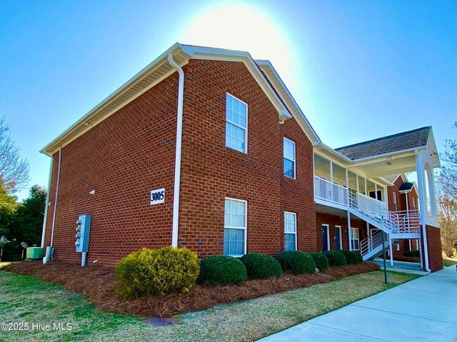 property at 3001 MacGregor Downs Rd