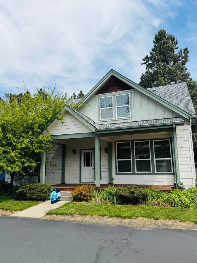 property at 558 N Tam Rim Dr