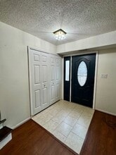 1037 Smoke Tree Ln in Virginia Beach, VA - Building Photo - Building Photo