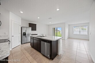1305 Valley View Ave in Rockledge, FL - Building Photo - Building Photo