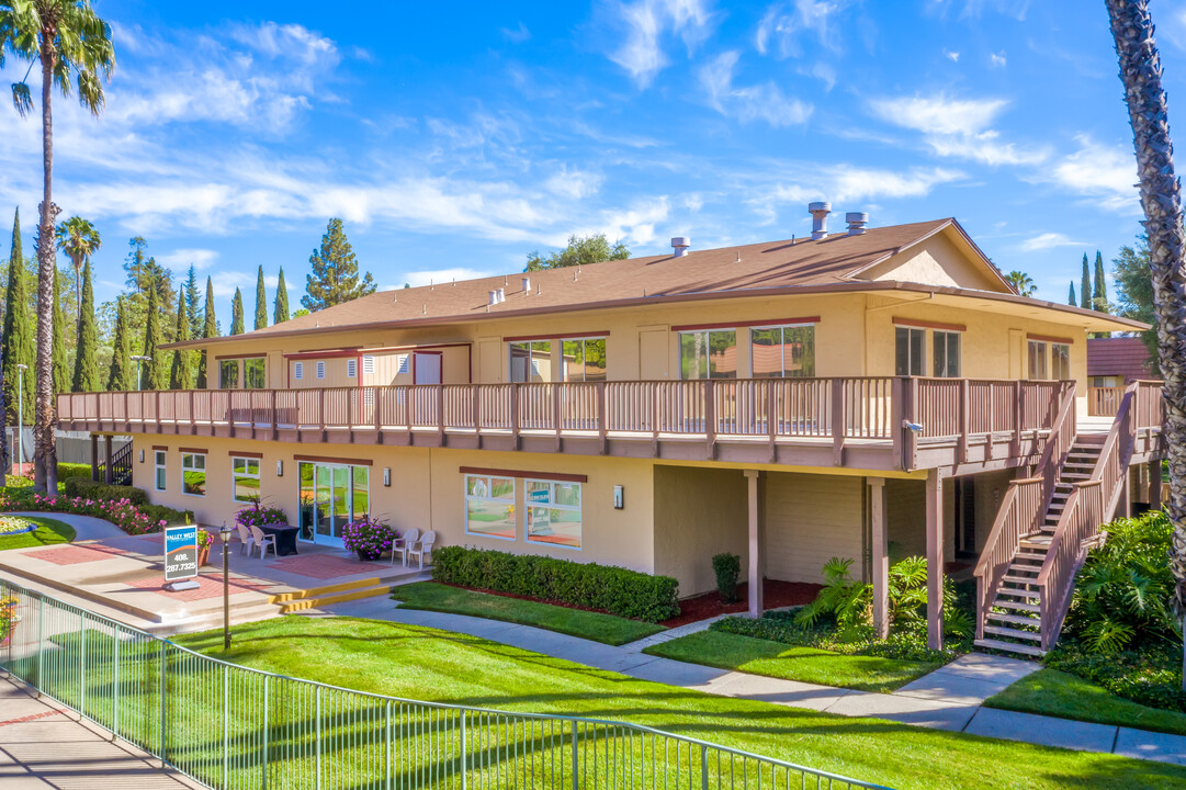 Valley West Apartments in San Jose, CA - Building Photo