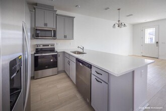 7810 Clove Hitch Wy in Orlando, FL - Building Photo - Building Photo
