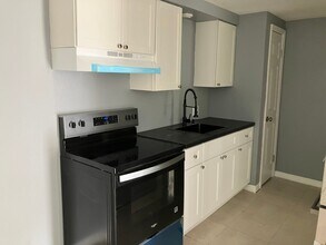 6640 Veterans Dr in New Port Richey, FL - Foto de edificio - Building Photo