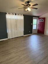 12 Hunt Dr in Kearneysville, WV - Building Photo - Building Photo