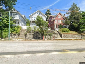 536 Mt Auburn St in Watertown, MA - Building Photo - Building Photo