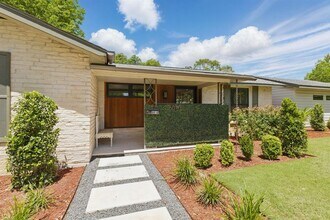 6010 Nasco Dr in Austin, TX - Building Photo - Building Photo