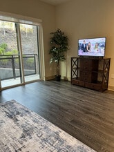 3158 Stillhouse Creek Dr in Atlanta, GA - Building Photo - Building Photo