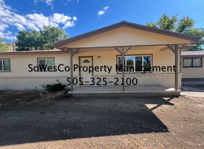 18 Rd 3450 in Flora Vista, NM - Building Photo - Building Photo