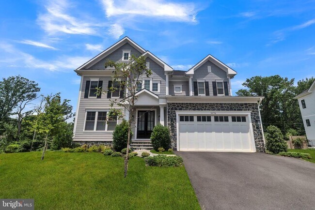 3176 Pond Mist Way in Herndon, VA - Building Photo - Building Photo