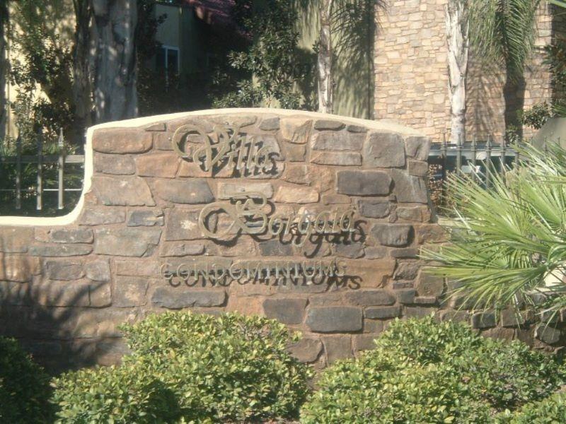 2909 Huntington Blvd in Fresno, CA - Building Photo
