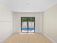 1134 71st St in Miami Beach, FL - Foto de edificio - Building Photo