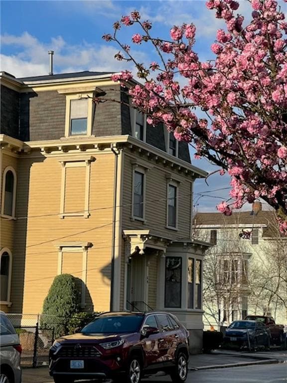 69 Grove St in Providence, RI - Building Photo - Building Photo