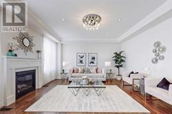 156 Ben Sinclair Ave in East Gwillimbury, ON - Building Photo - Building Photo