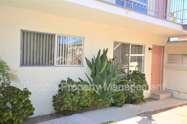 2050 N Ventura Rd in Oxnard, CA - Building Photo - Building Photo