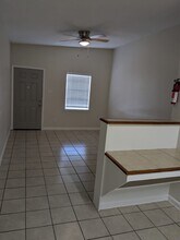 3357 Frick Rd in Houston, TX - Foto de edificio - Building Photo